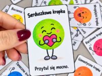 Kropkowe karty ruchowe – 30 kart – materiał do druku PDF, Kwiecień Academy